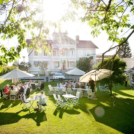Gaestisbacken Hotel Alfta ภายนอก รูปภาพ